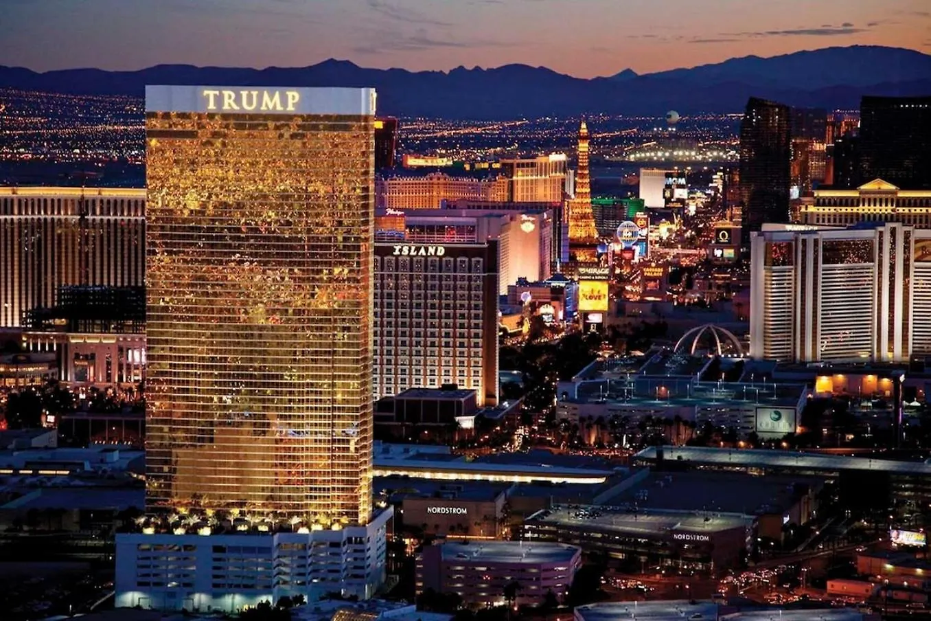 Five Star Trump Hotel No Resort And Cleaning Fees 拉斯维加斯 0*,